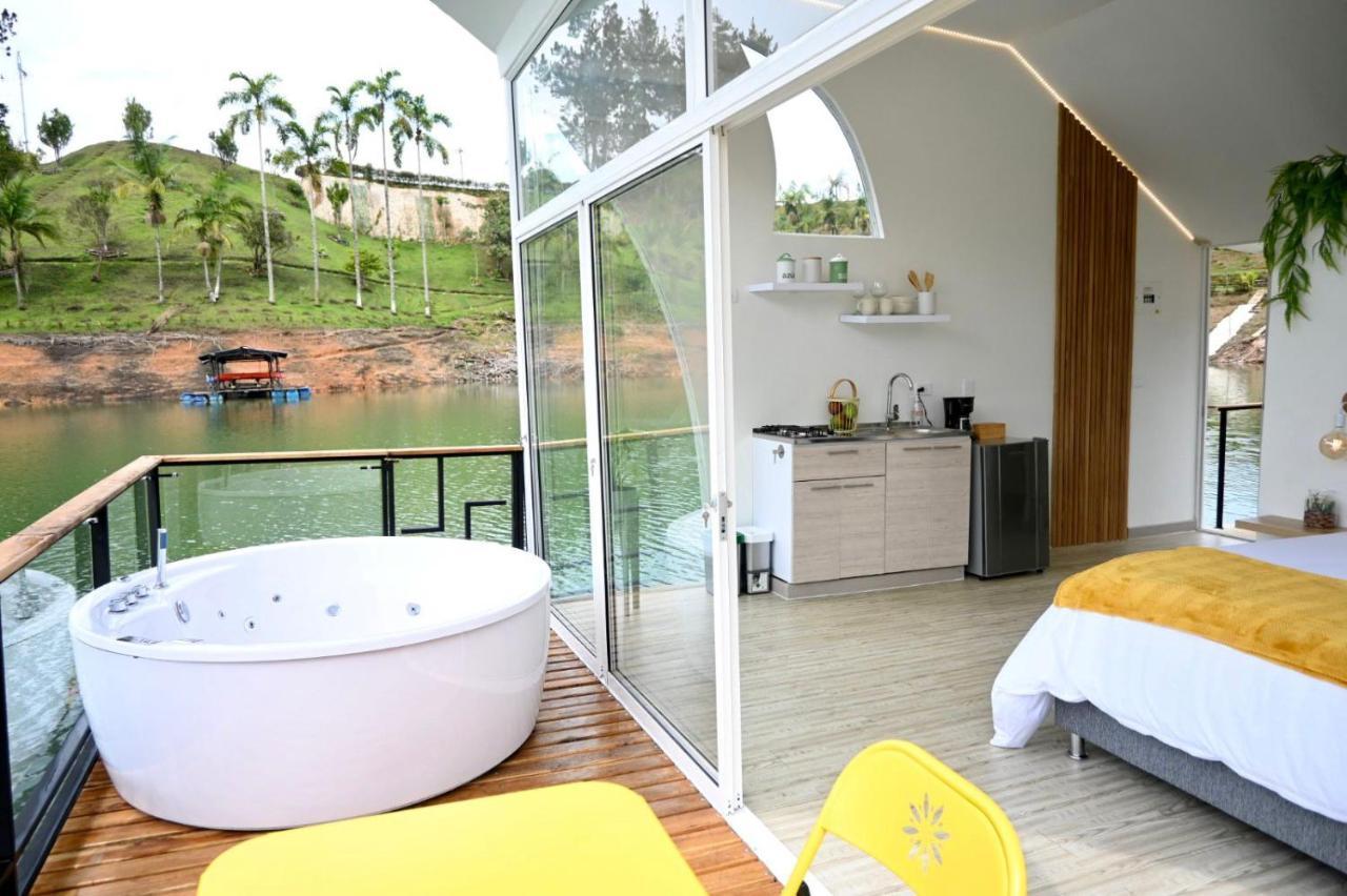 Guatapé Casa Flotante La Trinidad酒店 外观 照片