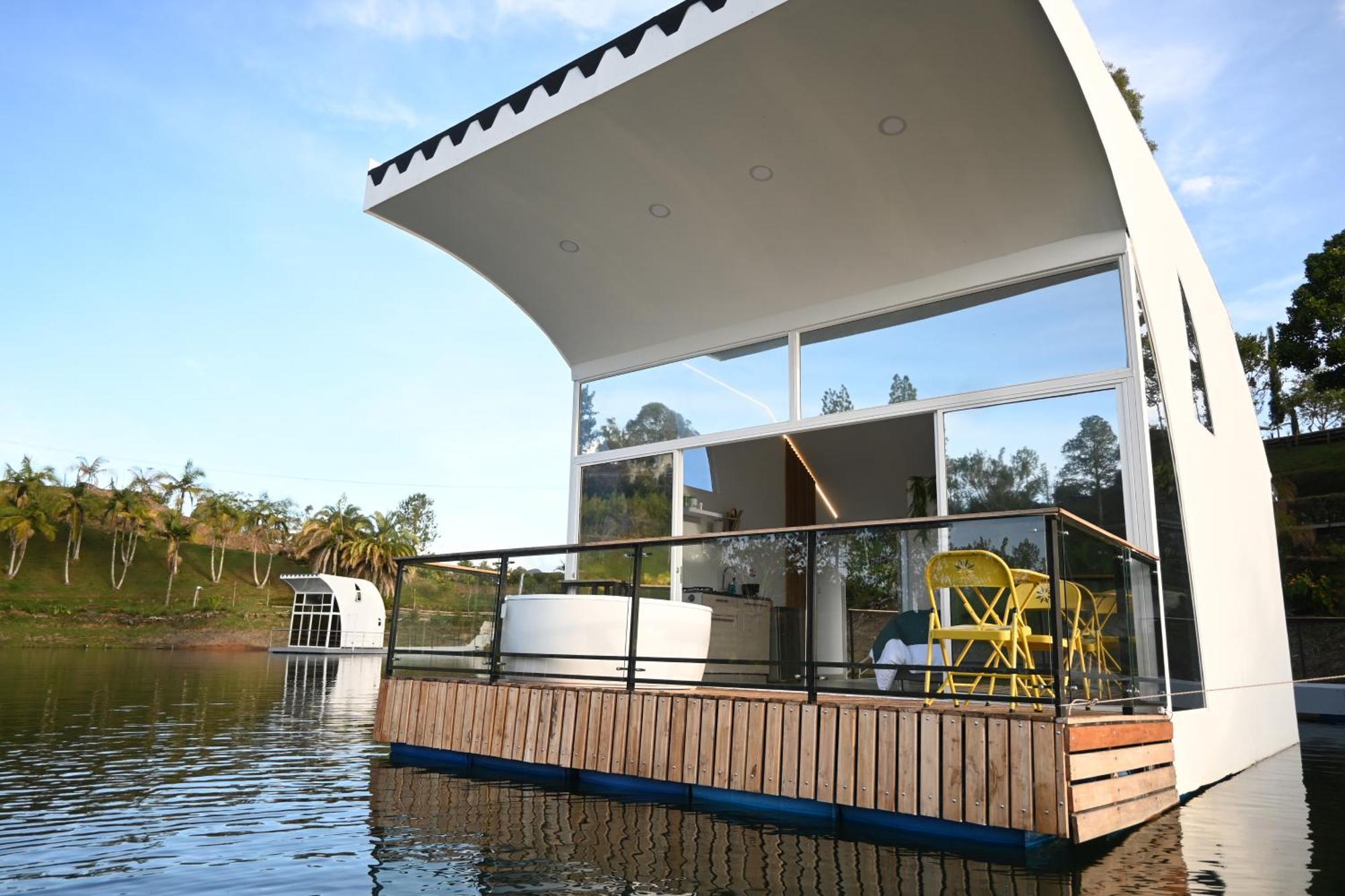 Guatapé Casa Flotante La Trinidad酒店 外观 照片